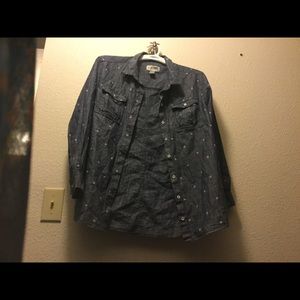 Old Navy Boyfriend cut button up OFFERS WELCOME